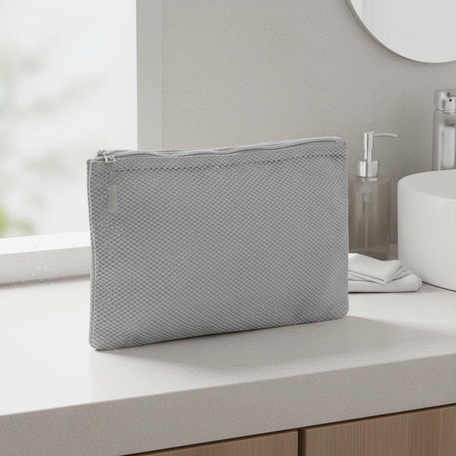 Borsa impermeabile in polieste - Tech Accessories Travel Organizer Pouch recensione e prezzo